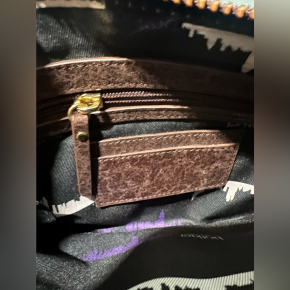 ‼️New Botkier New York Distressed Leather Brown Crossbody - Picture 4 of 10